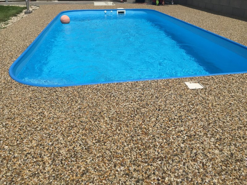 Steinteppich Orion rund um den Pool Moravský Žižkov, Bezirk Břeclav